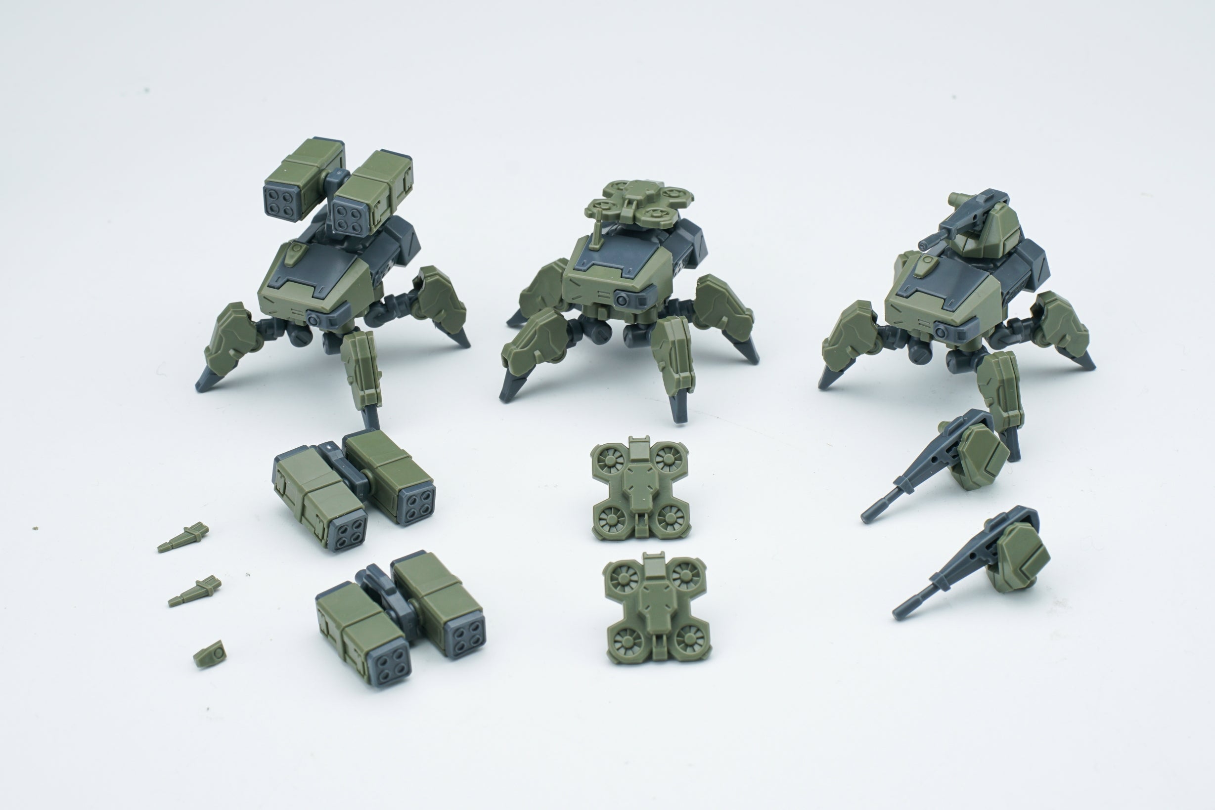 Sheik Mainland 1/144 MAC18 Super Cavalry Wolf Spider Squad Model