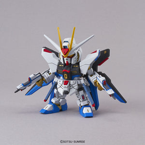 Bandai SD Gundam EX-Standard #006 Non-scale ZGMF-X20A Strike Freedom Gundam Model Kit