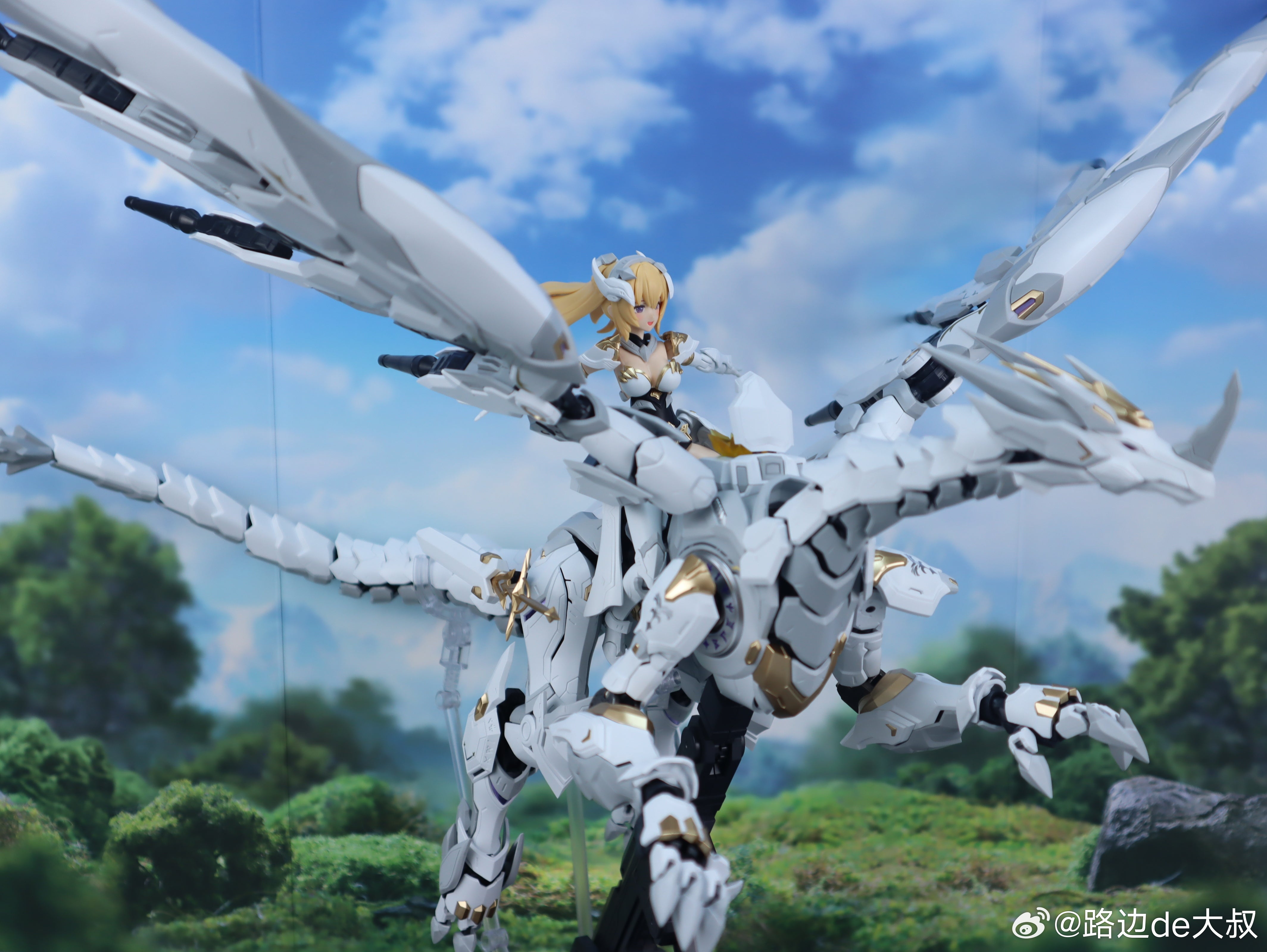 Souling Toys 1/12 Daytime Meteor Mecha Musume White Dragon Model