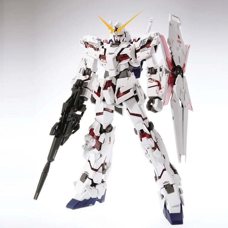 Bandai MG #102 1/100 RX-0 Unicorn Gundam (Ver.Ka) Model Kit