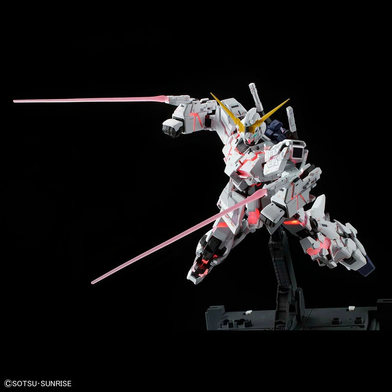 Bandai MGEX 1/100 RX-0 Unicorn Gundam (Ver.Ka) Model Kit