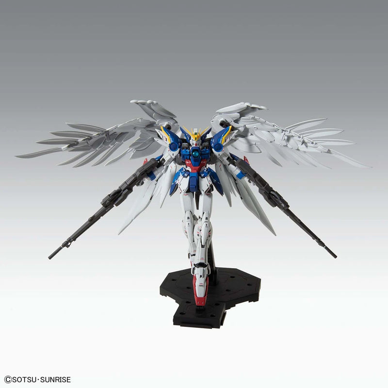Bandai MG #215 1/100 XXXG-00W0 Wing Gundam Zero EW (Ver.Ka) Model Kit