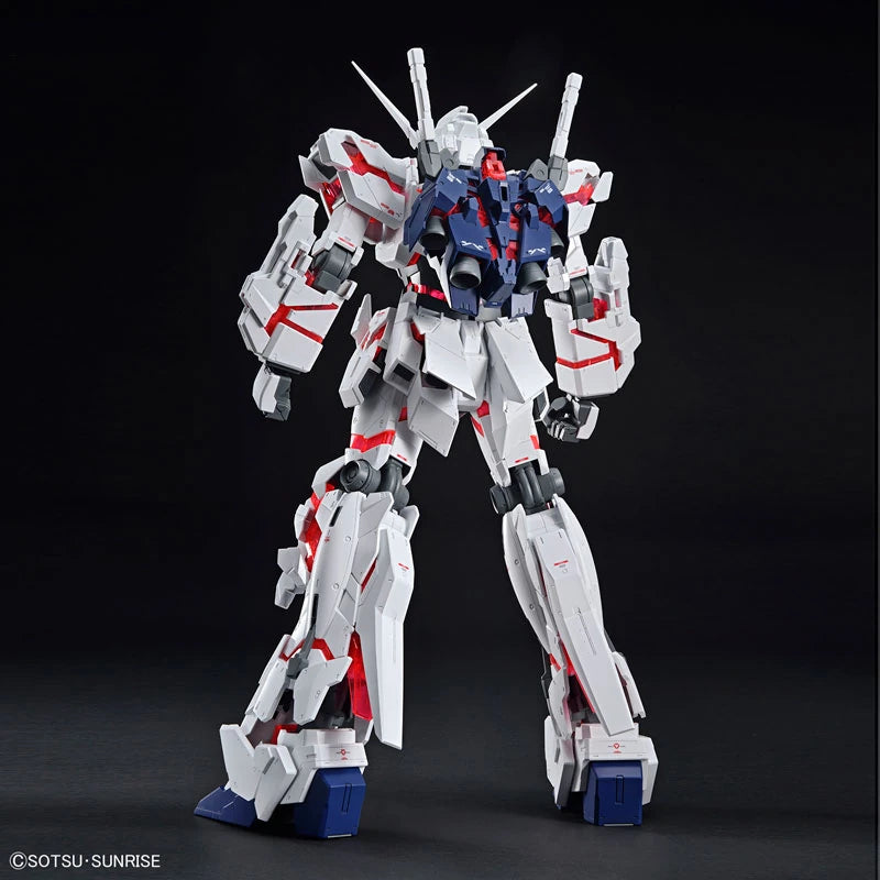 Bandai Mega Size 1/48 RX-0 Unicorn Gundam (Destroy Mode) Model Kit