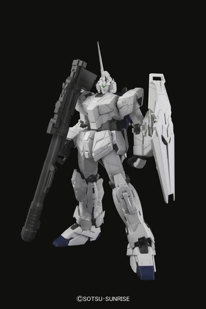 Bandai PG 1/60 RX-0 Unicorn Gundam Model Kit