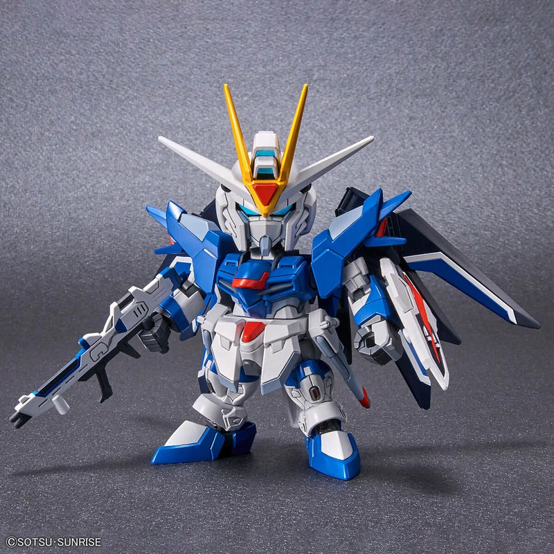 Bandai SD Gundam EX-Standard #020 Non-Scale STTS-909 Rising Freedom Gundam Model Kit