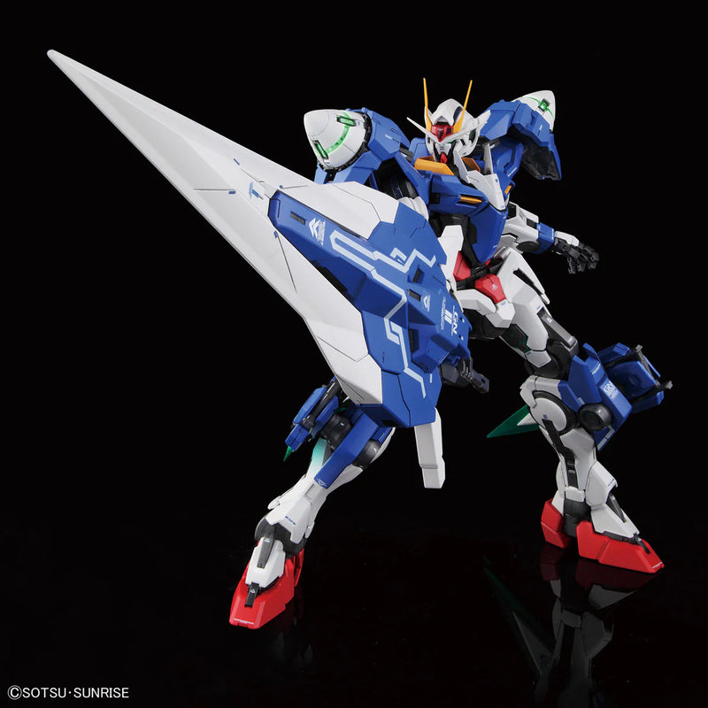 Bandai PG 1/60 GN-0000GNHW/7SG 00 Gundam Seven Sword/G Model Kit