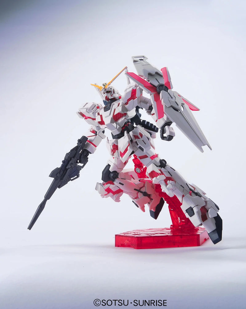 Bandai HGUC #100 1/144 RX-0 Unicorn Gundam (Destroy Mode) Model Kit