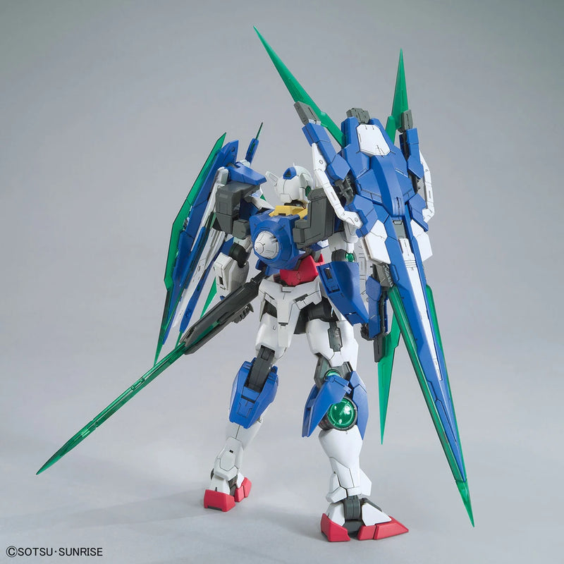 Bandai MG 1/100 GNT-0000/FS 00 Qan[T] Full Saber Model Kit
