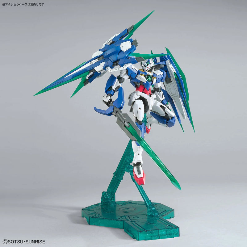 Bandai MG 1/100 GNT-0000/FS 00 Qan[T] Full Saber Model Kit