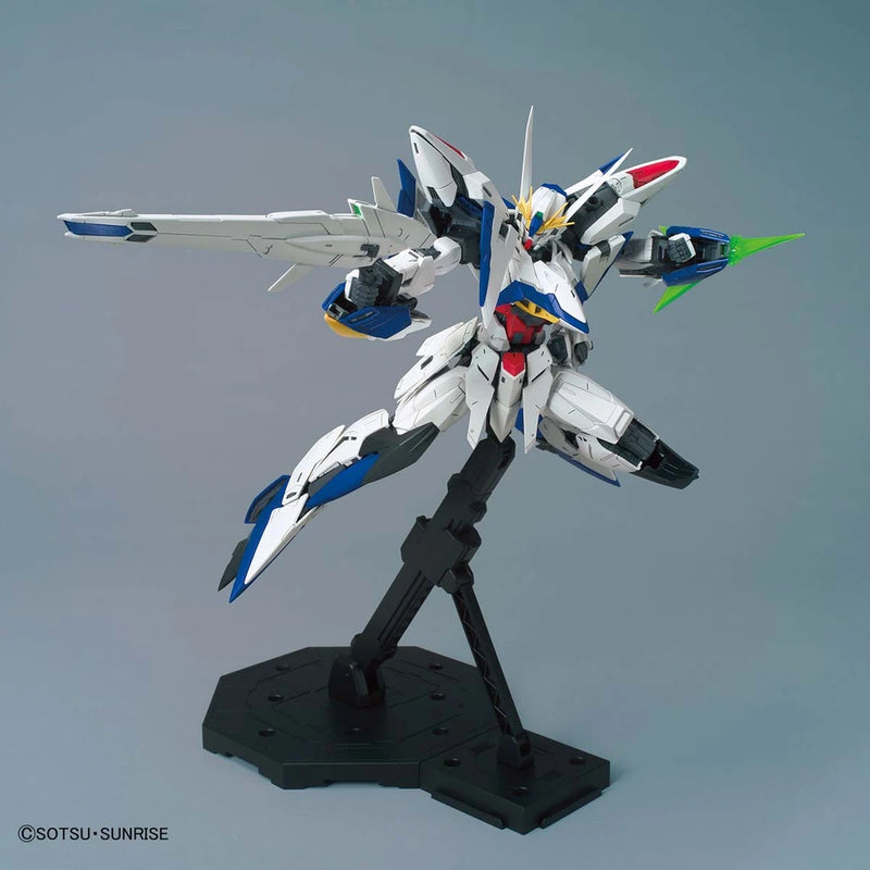 Bandai MG 1/100 MVF-X08 Eclipse Gundam Model Kit