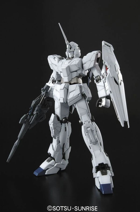 Bandai MG #131 1/100 RX-0 Unicorn Gundam (OVA Ver.) Model Kit