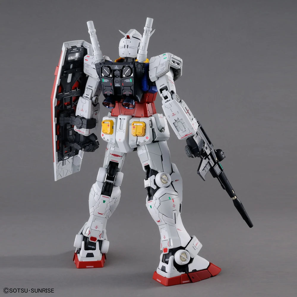 PG 1/60 Perfect Grade UNLEASHED RX-78-2 Gundam | Bandai Gundam Gunpla ...