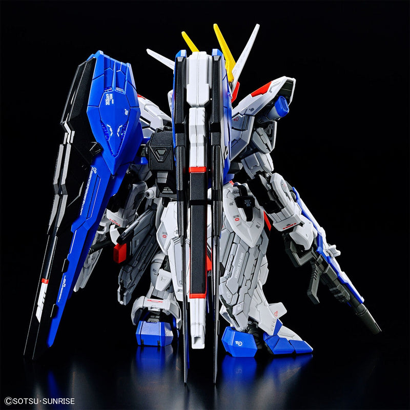 Bandai MGSD Non-scale ZGMF-X10A Freedom Gundam Model Kit | Gundam